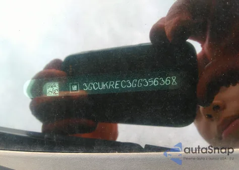 2016 Chevrolet Silverado 1500 2Lt z USA, uszkodzony, nr VIN 3GCUKREC3GG356368